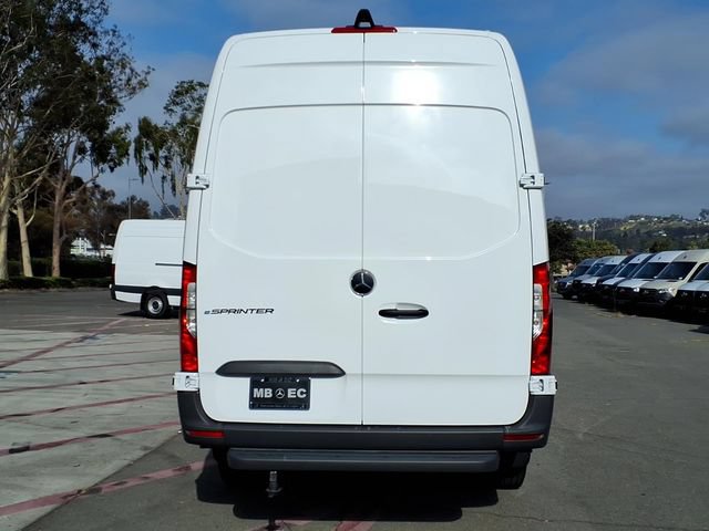 New 2025 Mercedes-Benz eSprinter 170 Cargo image 20