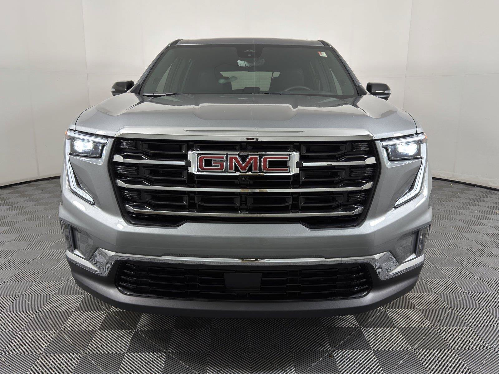 New 2026 GMC Acadia Elevation w/ Elevation Premium Package FWD image 2