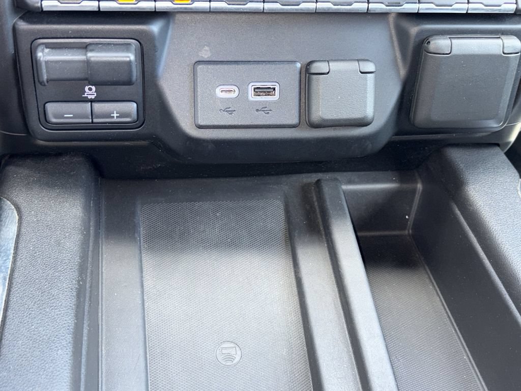 Used 2021 GMC Sierra 1500 Denali AWD/4WD image 19