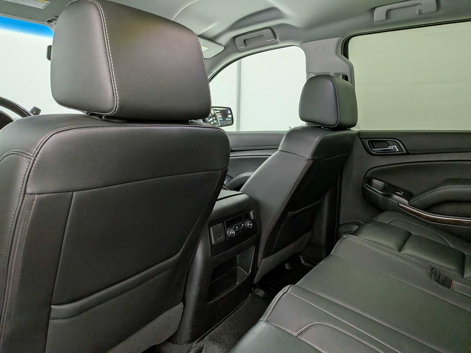 Used 2019 Chevrolet Tahoe LT AWD/4WD image 19