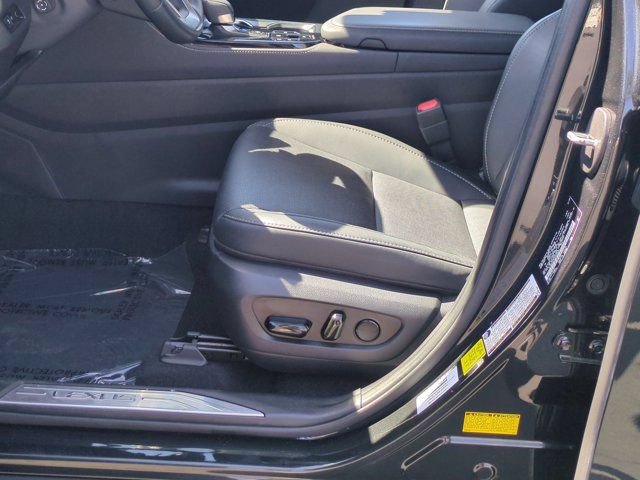 Used 2024 Lexus NX 350h AWD w/ Cold Area Package image 12