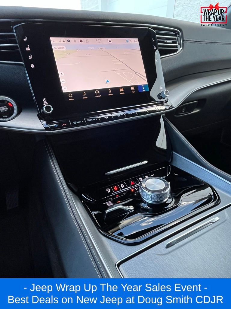 New 2025 Jeep Wagoneer L Series II image 16