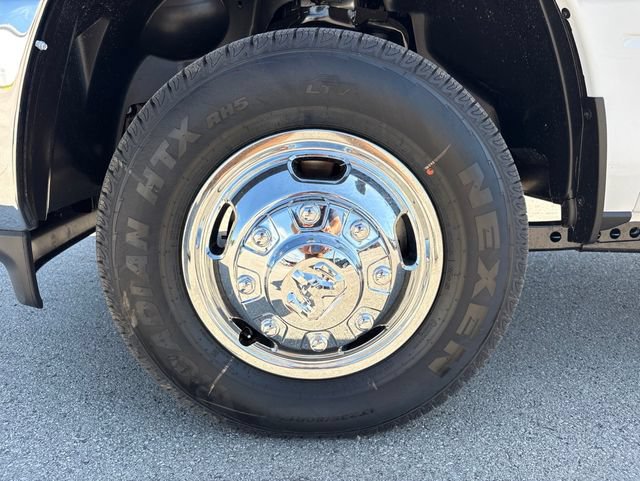 New 2026 RAM 3500 Tradesman w/ Chrome Appearance Group A AWD/4WD image 15