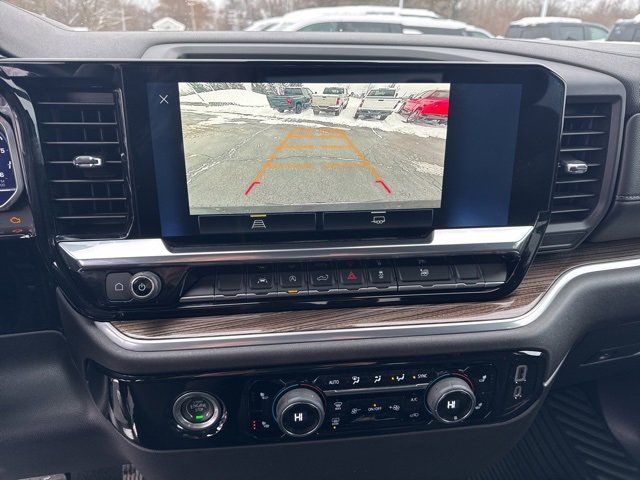 Used 2022 Chevrolet Silverado 1500 LT image 15