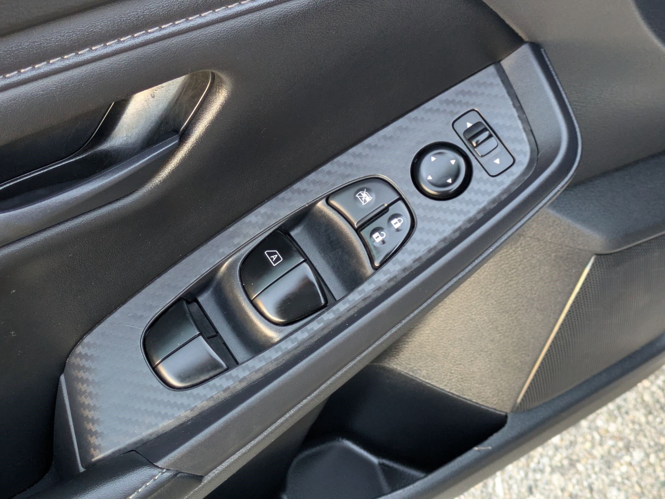 Used 2024 Nissan Sentra S image 11