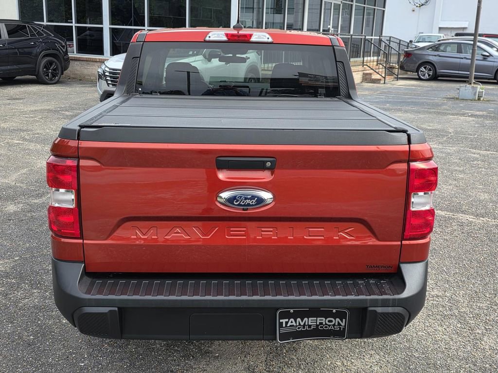 Used 2022 Ford Maverick XLT image 4