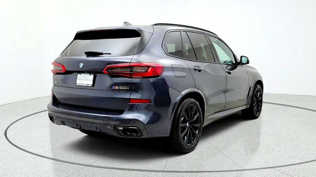 Used 2020 BMW X5 M50i AWD/4WD image 5