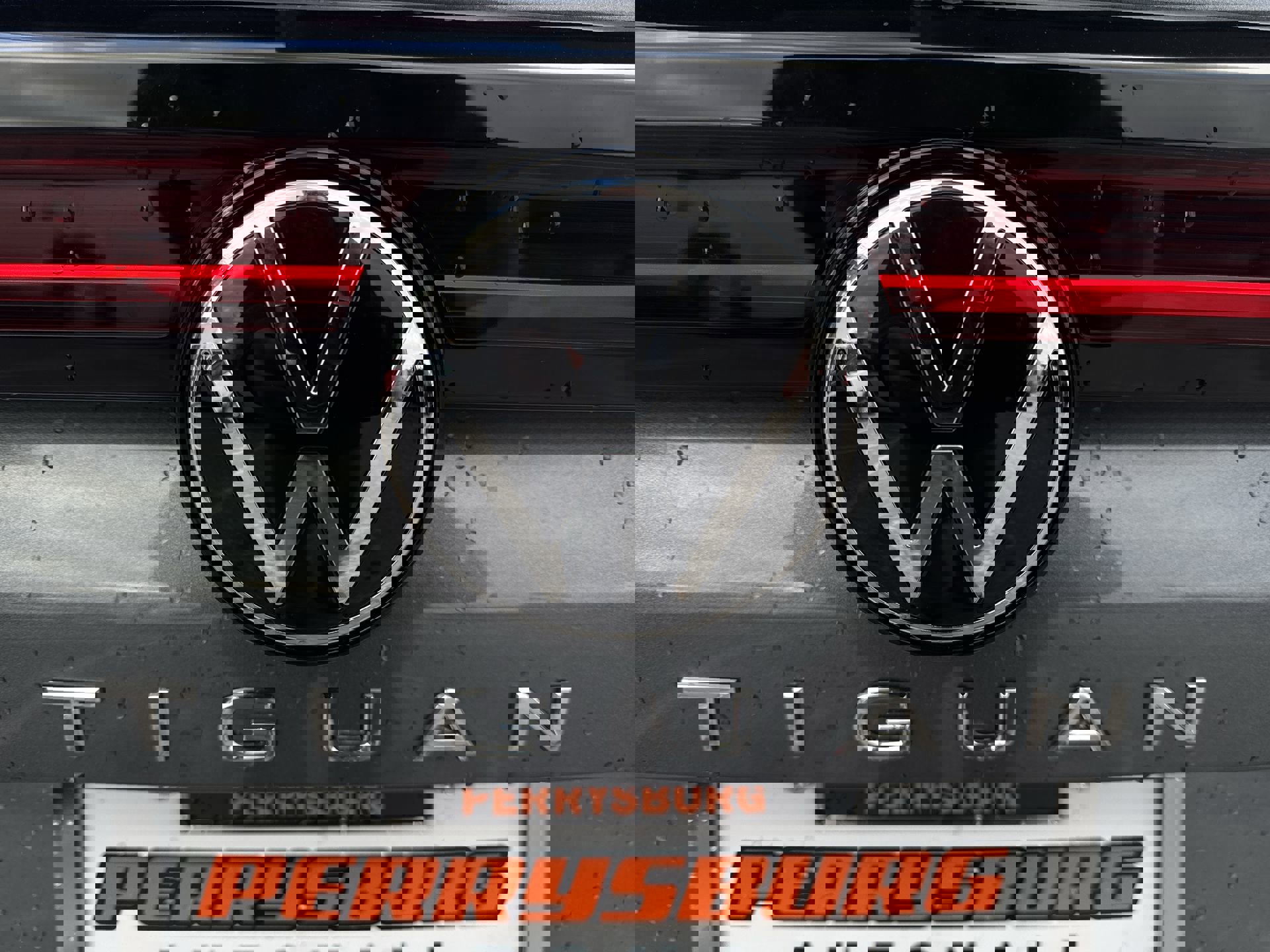 New 2026 Volkswagen Tiguan S image 32