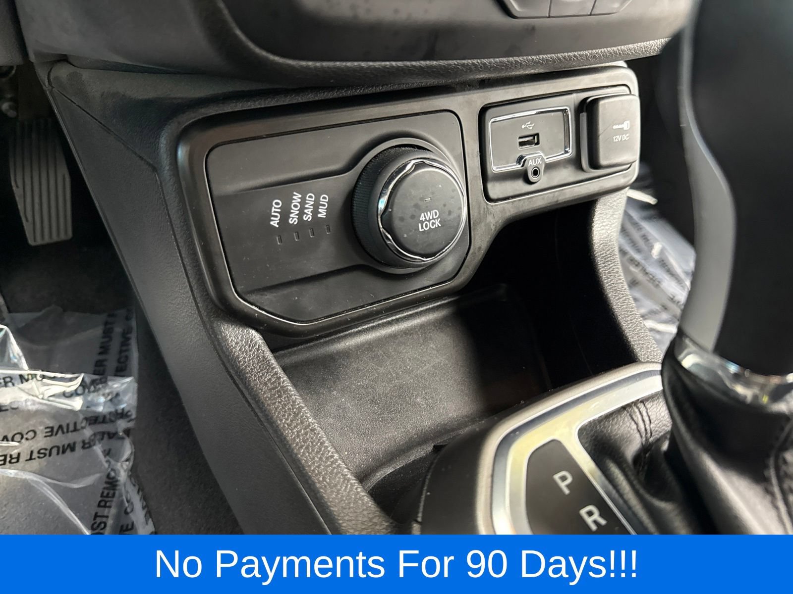 Used 2019 Jeep Renegade Limited w/ Quick Order Package 22P AWD/4WD image 18