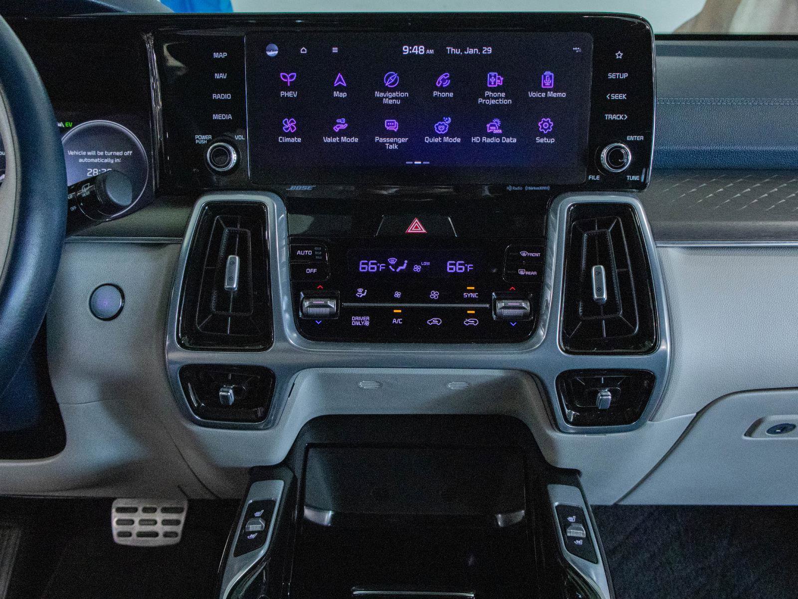 Used 2023 Kia Sorento SX Prestige image 4