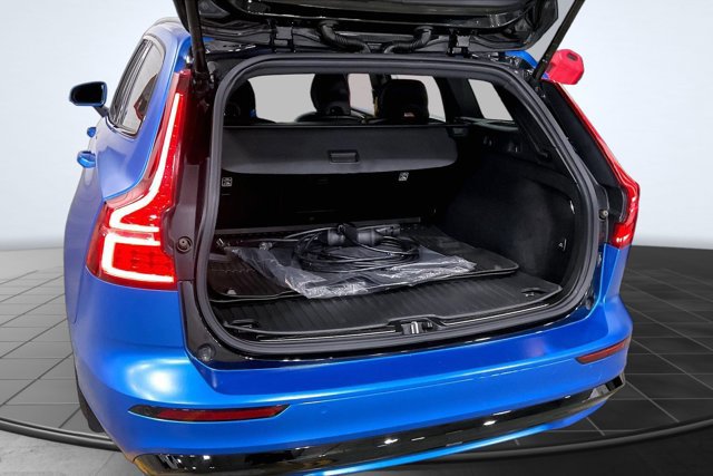 Certified 2024 Volvo V60 T8 Polestar w/ Protection Package AWD/4WD image 6