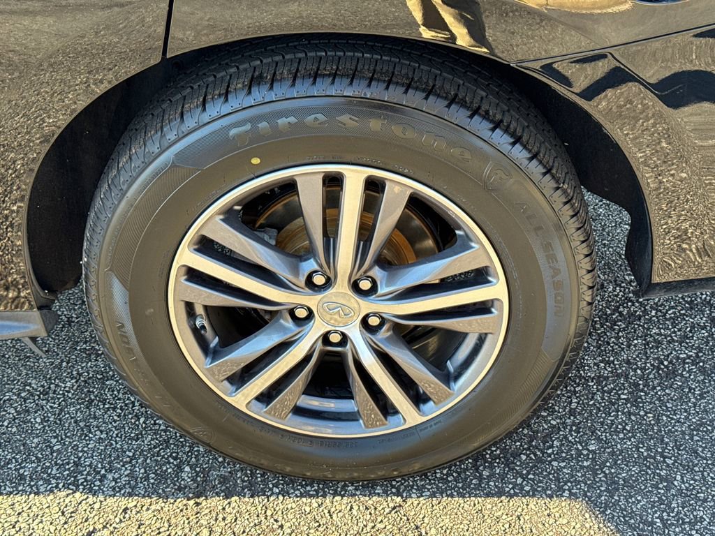 Used 2019 INFINITI QX60 Luxe w/ Essential Package image 19