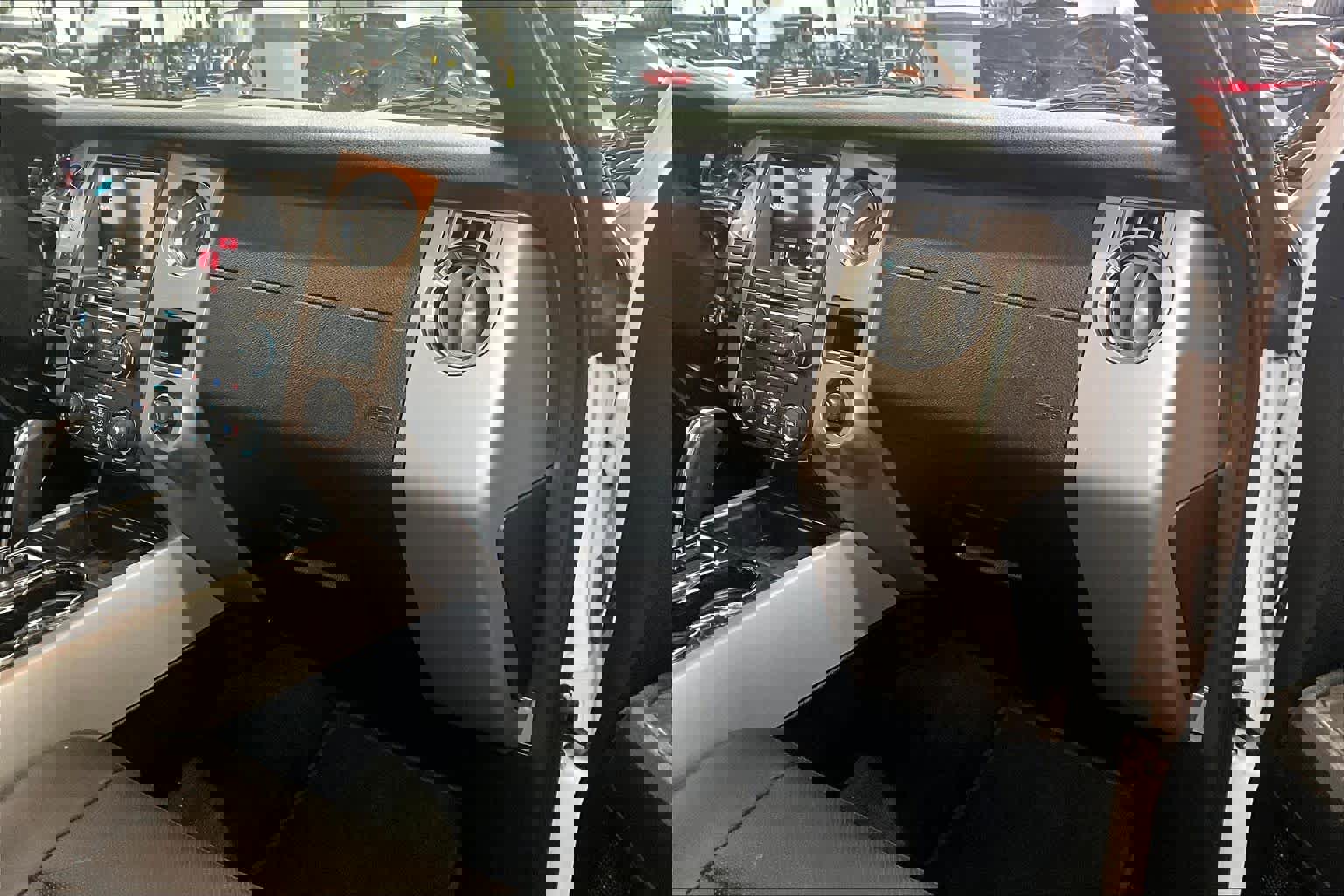 Used 2017 Ford Expedition EL Limited w/ Equipment Group 301A image 17