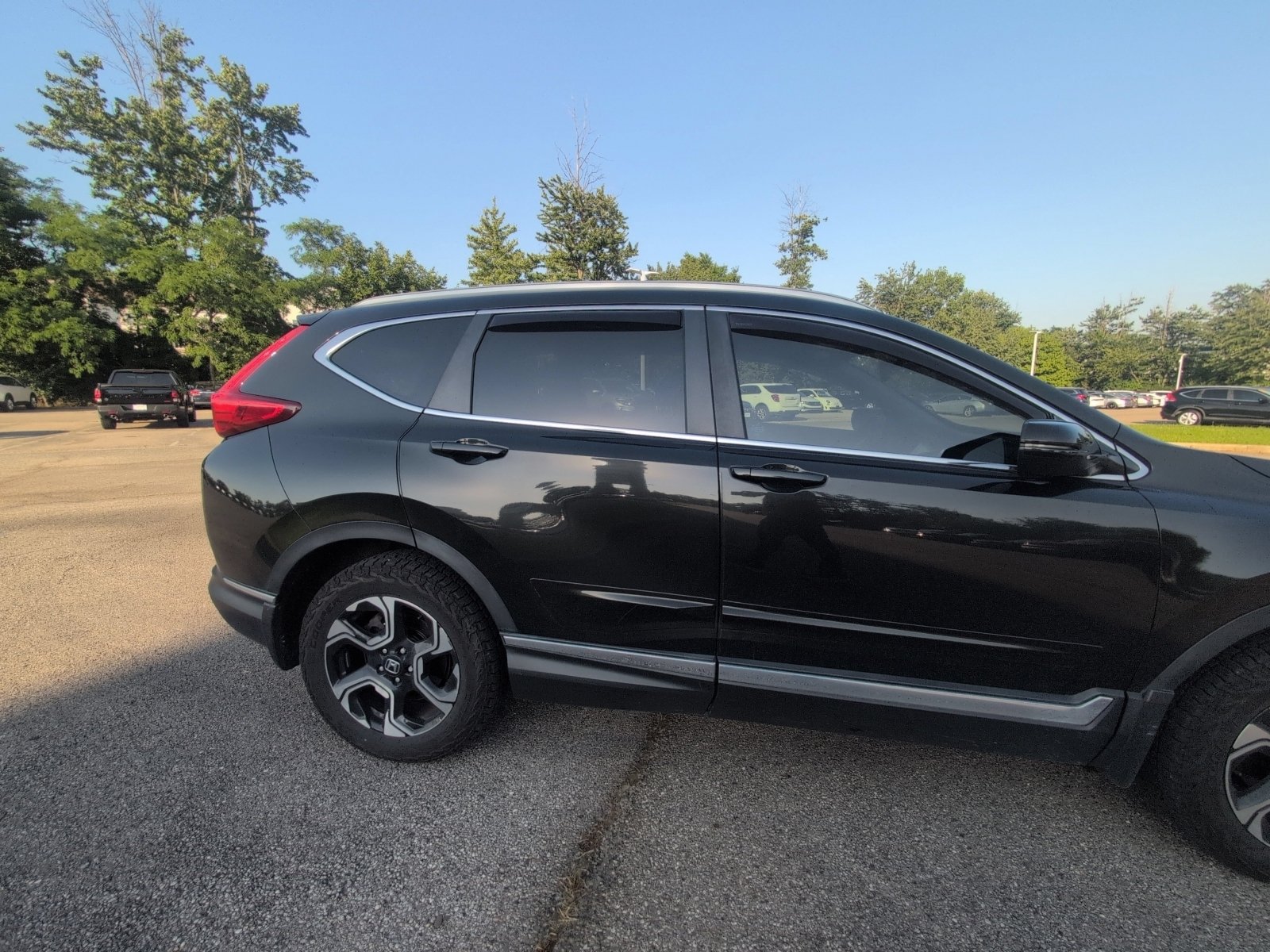 Used 2017 Honda CR-V Touring image 23