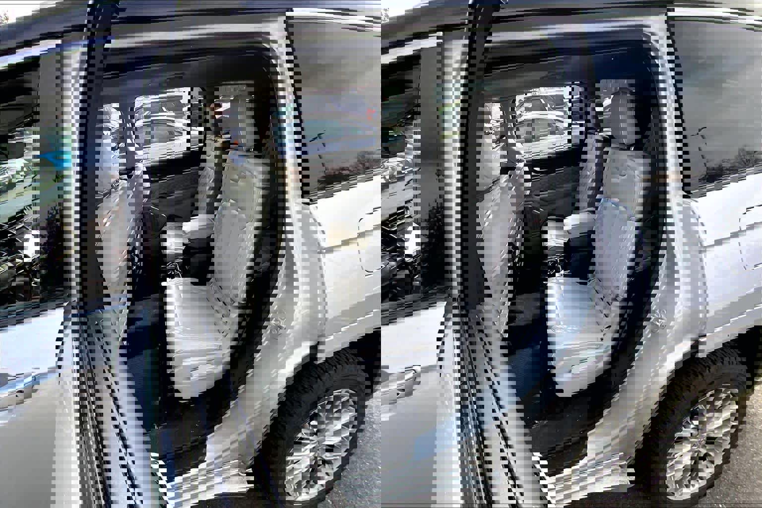 Used 2023 Jeep Grand Cherokee L Summit w/ Luxury Tech Group V image 21