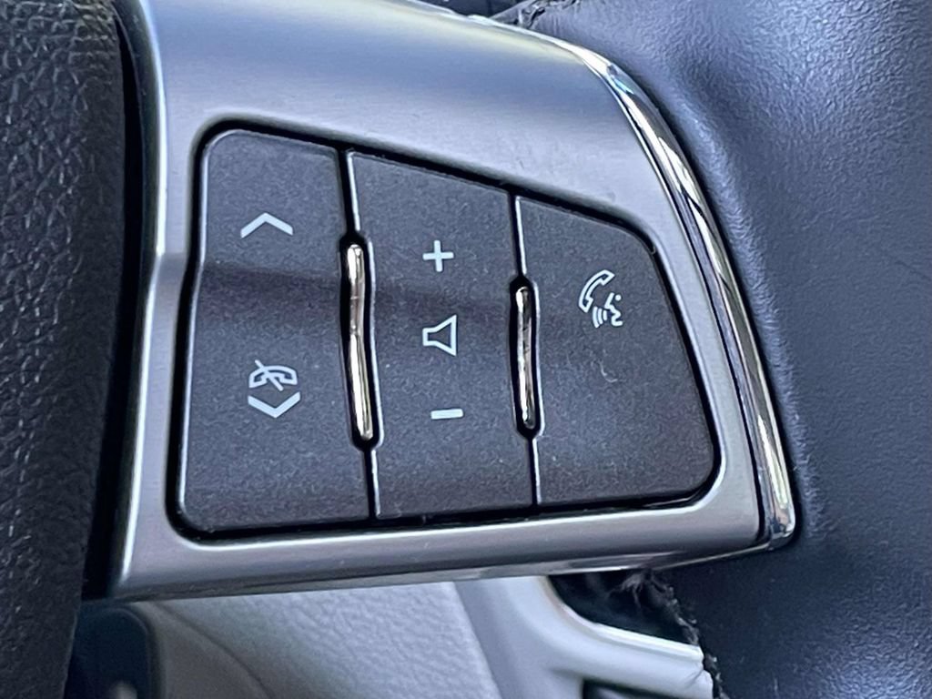 Used 2010 Cadillac CTS Luxury RWD image 21