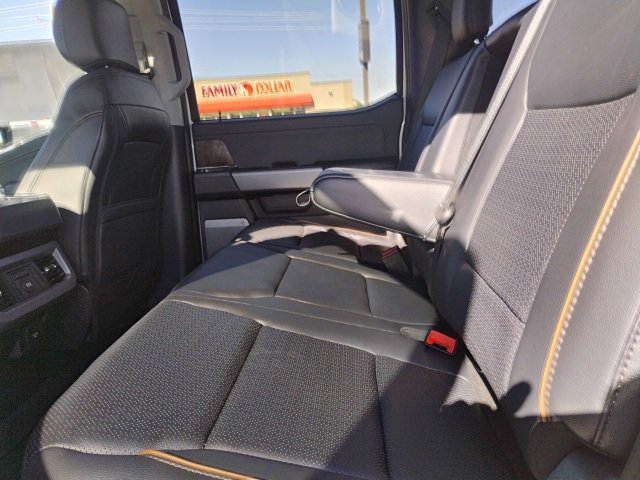 New 2025 Ford F350 Lariat w/ Lariat Ultimate Package image 13