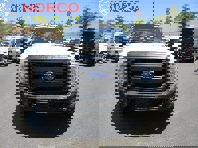 Used 2012 Ford F450 XL image 4