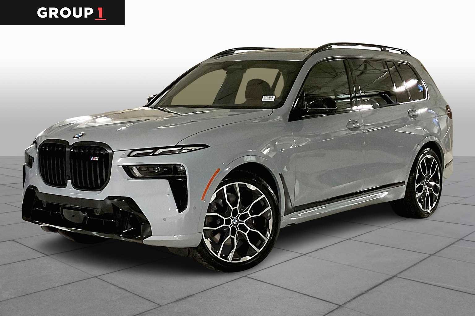 New 2026 BMW X7 M60i image 1