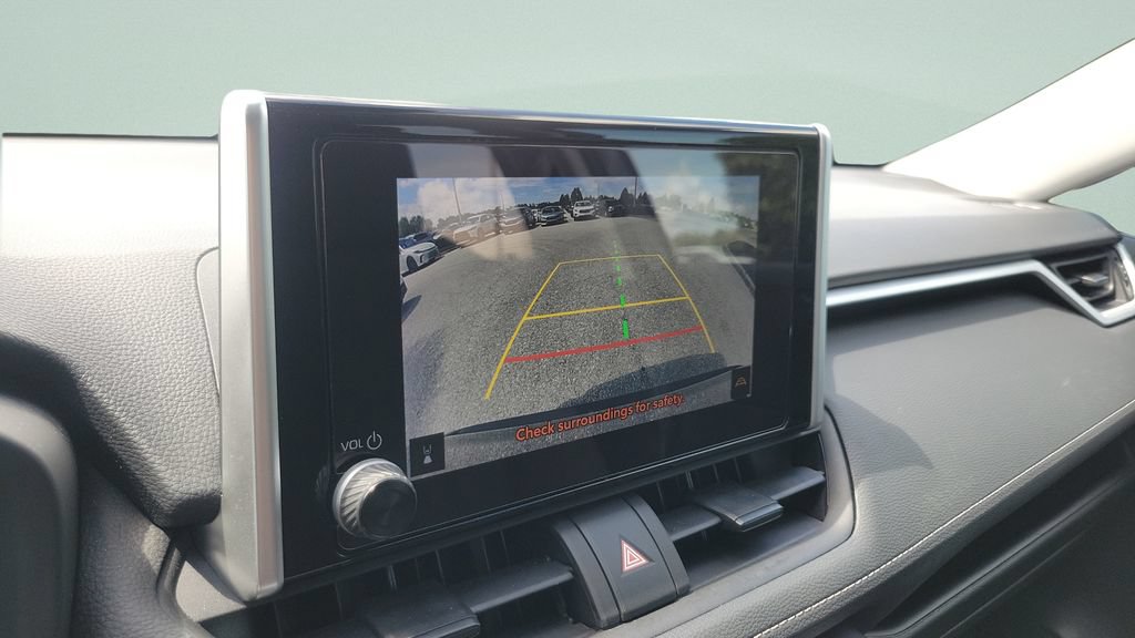 Certified 2024 Toyota RAV4 LE FWD image 17