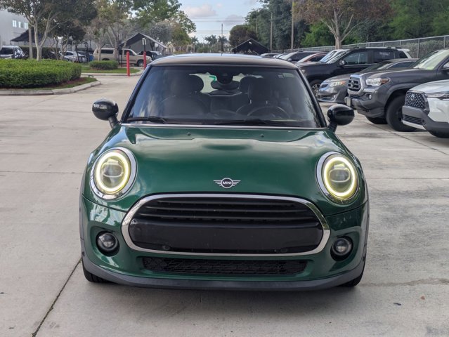 Used 2021 MINI Cooper 2-Door Hardtop w/ Driver Assistance Package FWD image 2