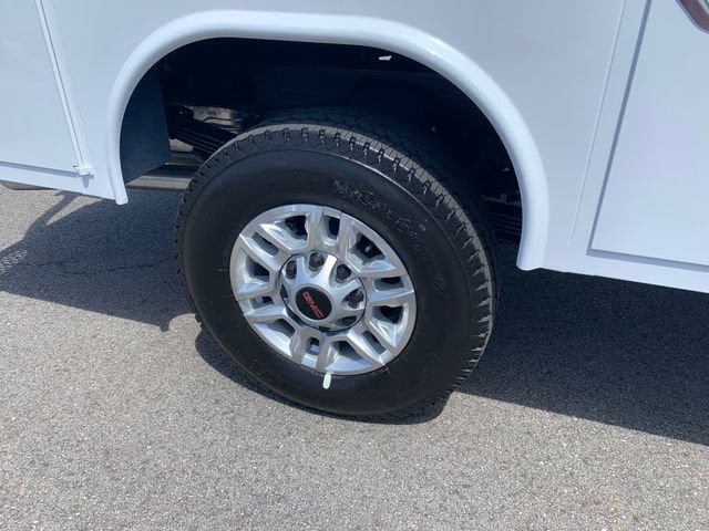 New 2026 GMC Sierra 2500 Pro w/ Convenience Package AWD/4WD image 6