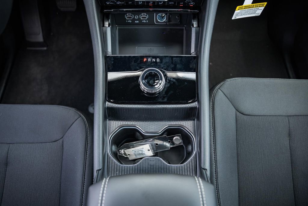 New 2025 Jeep Grand Cherokee Laredo X w/ Luxury Tech Group I image 24