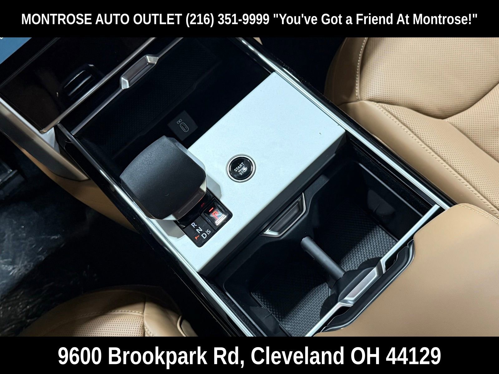 New 2026 Land Rover Range Rover Long Wheelbase SE image 28