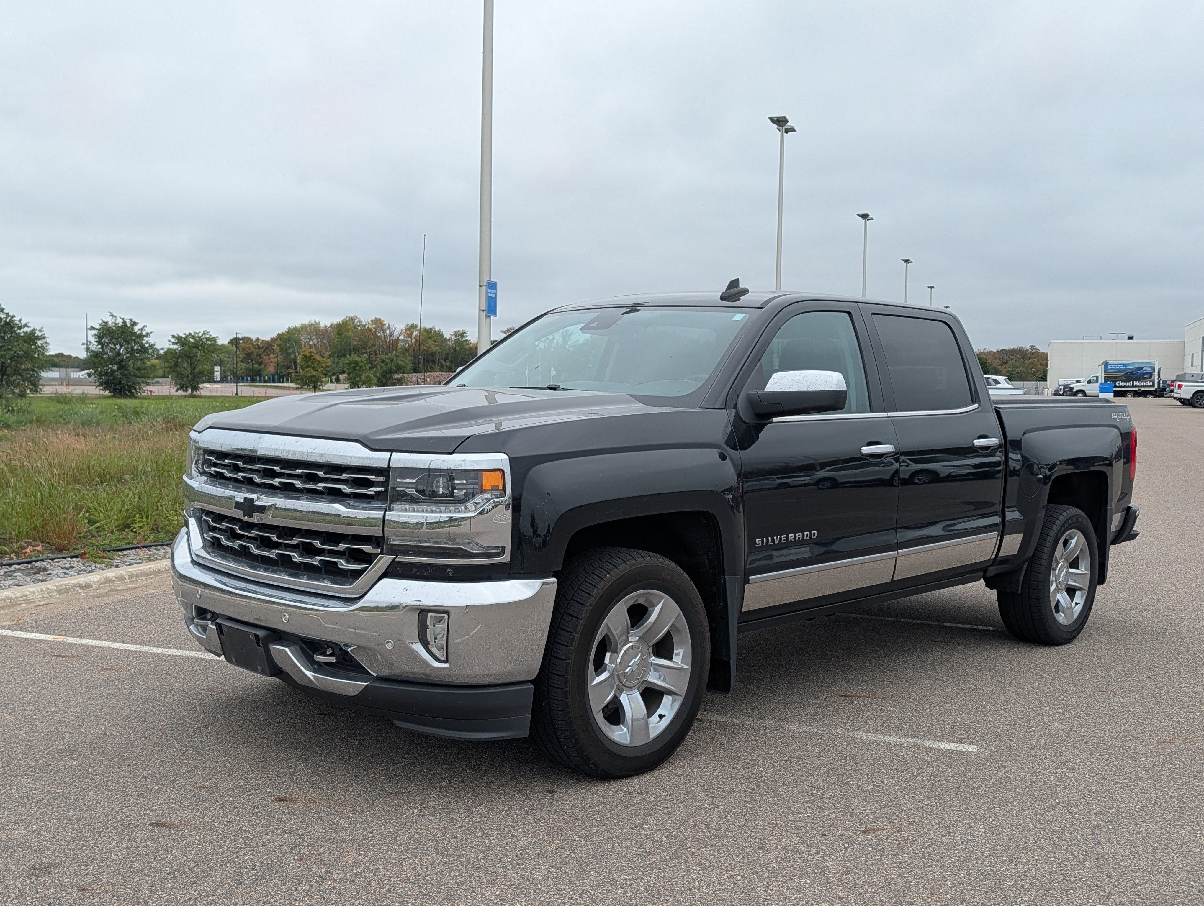 Used 2018 Chevrolet Silverado 1500 LTZ w/ Sport Package AWD/4WD image 2