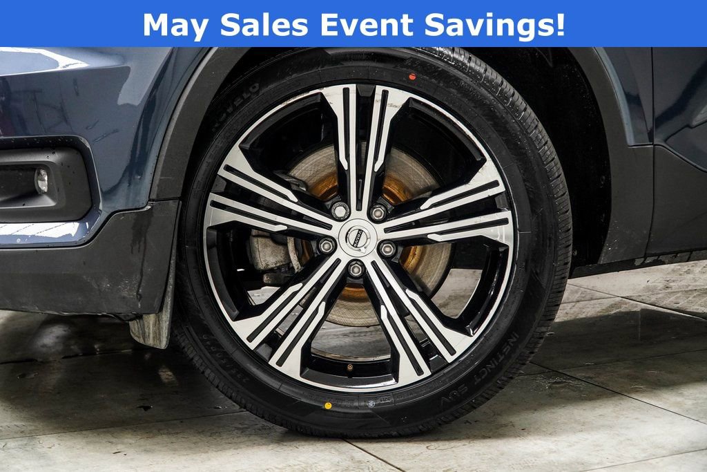 Used 2021 Volvo XC40 T5 Inscription w/ Climate Package AWD/4WD image 3