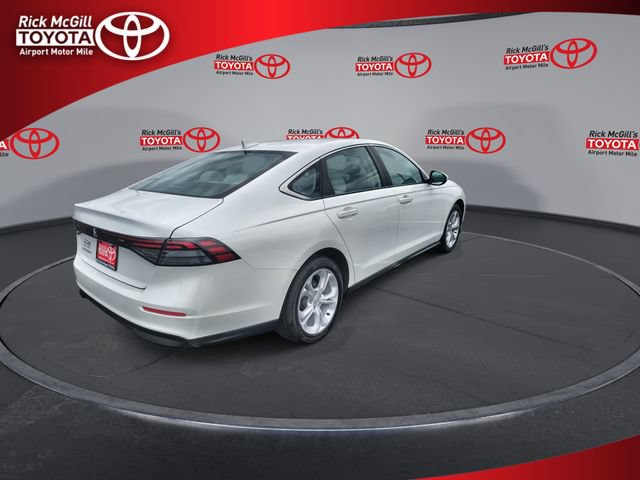 Used 2023 Honda Accord LX image 8