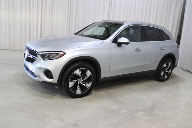 Used 2024 Mercedes-Benz GLC 300 4MATIC image 27