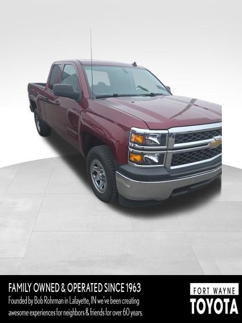 Used 2014 Chevrolet Silverado 1500 W/T w/ Trailering Package image 3