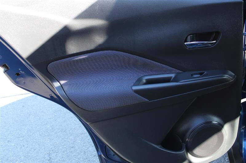 Used 2018 Nissan Kicks SV image 22