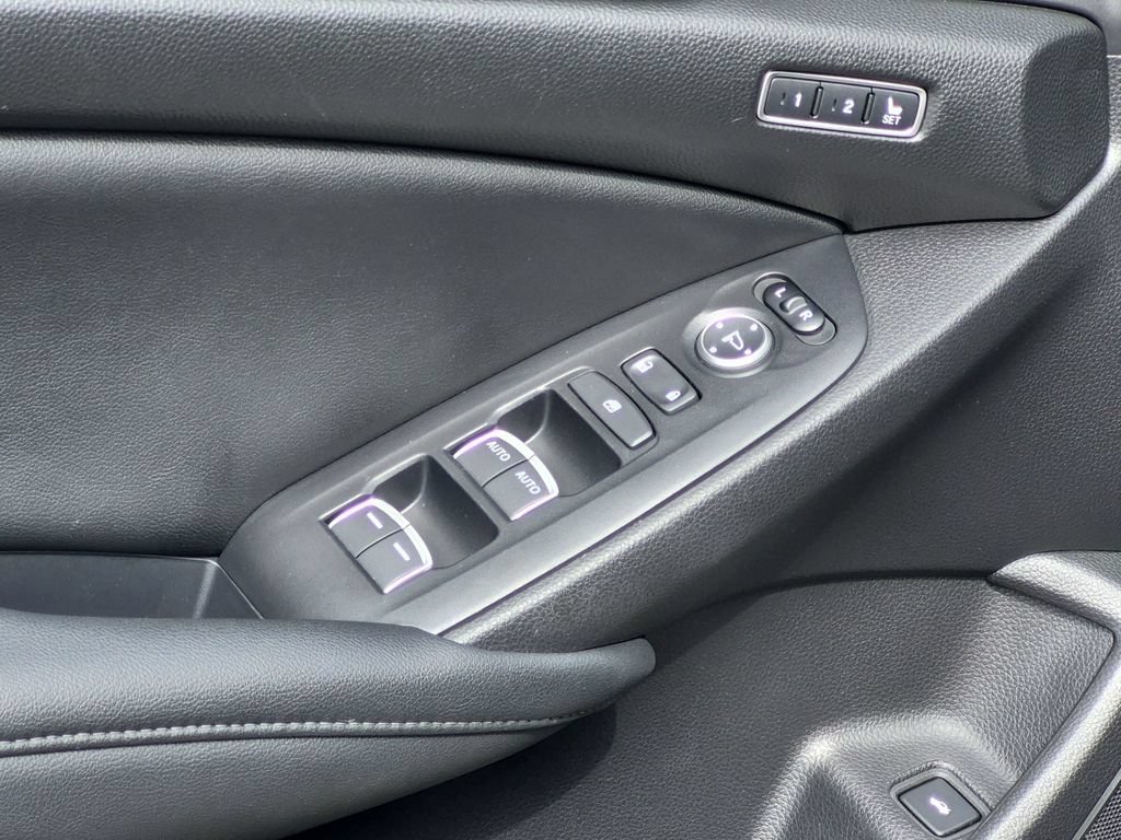 Used 2021 Honda Accord EX-L image 15