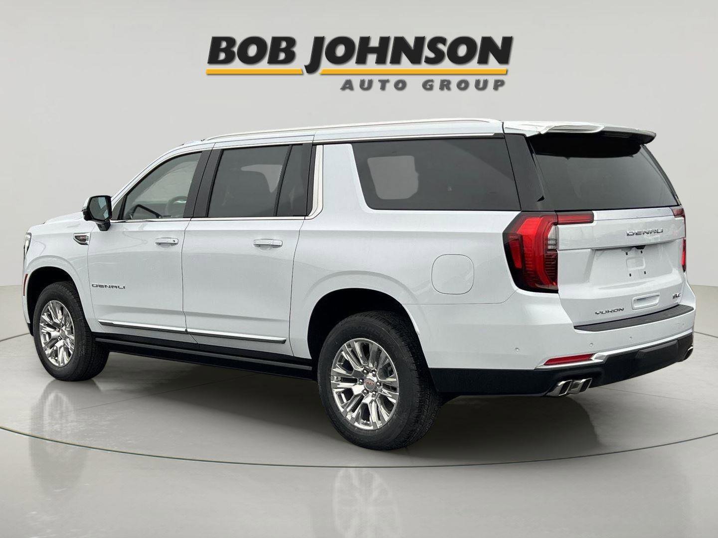 New 2026 GMC Yukon XL Denali w/ Sun & Power Step Package image 5
