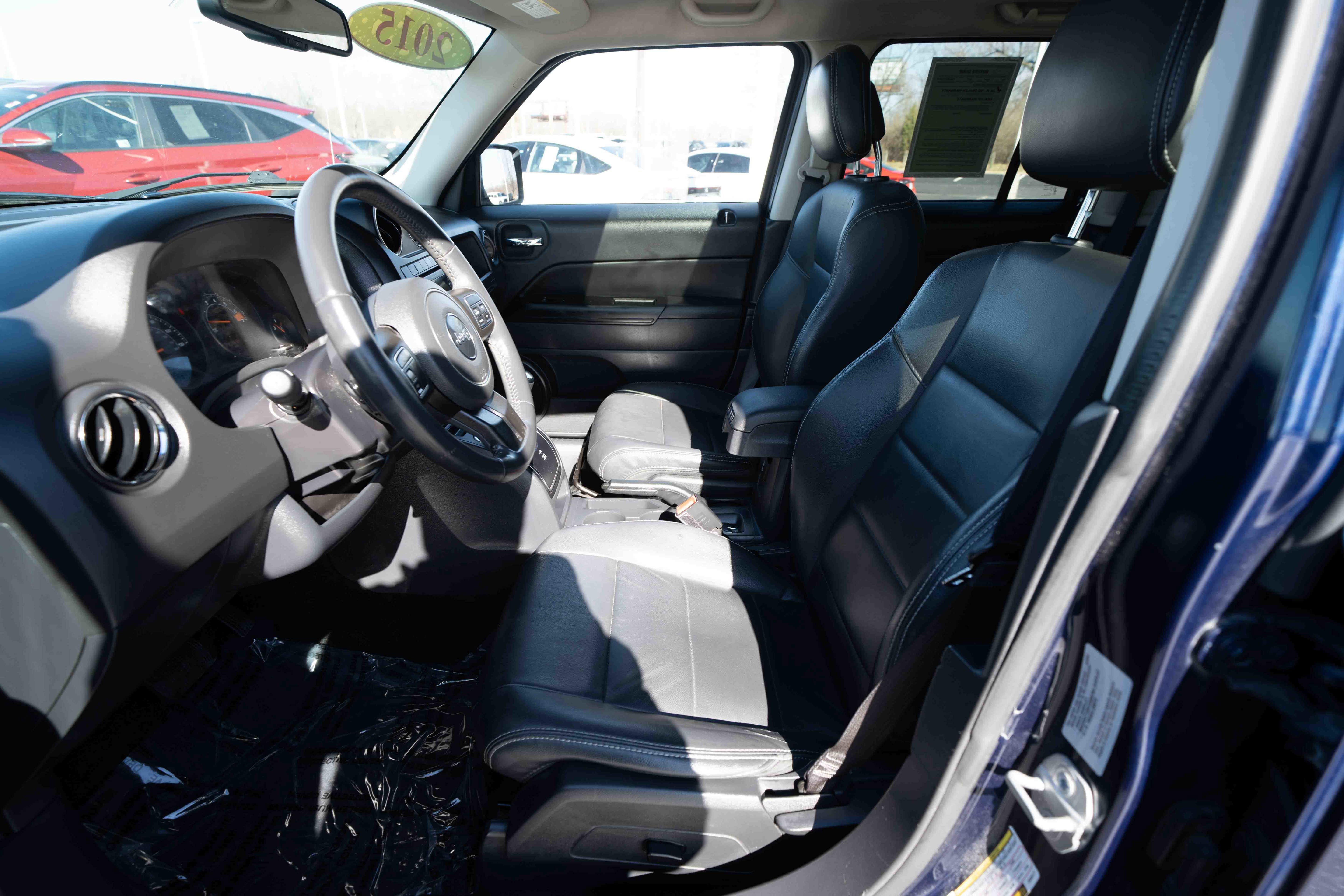 Used 2015 Jeep Patriot High Altitude image 9