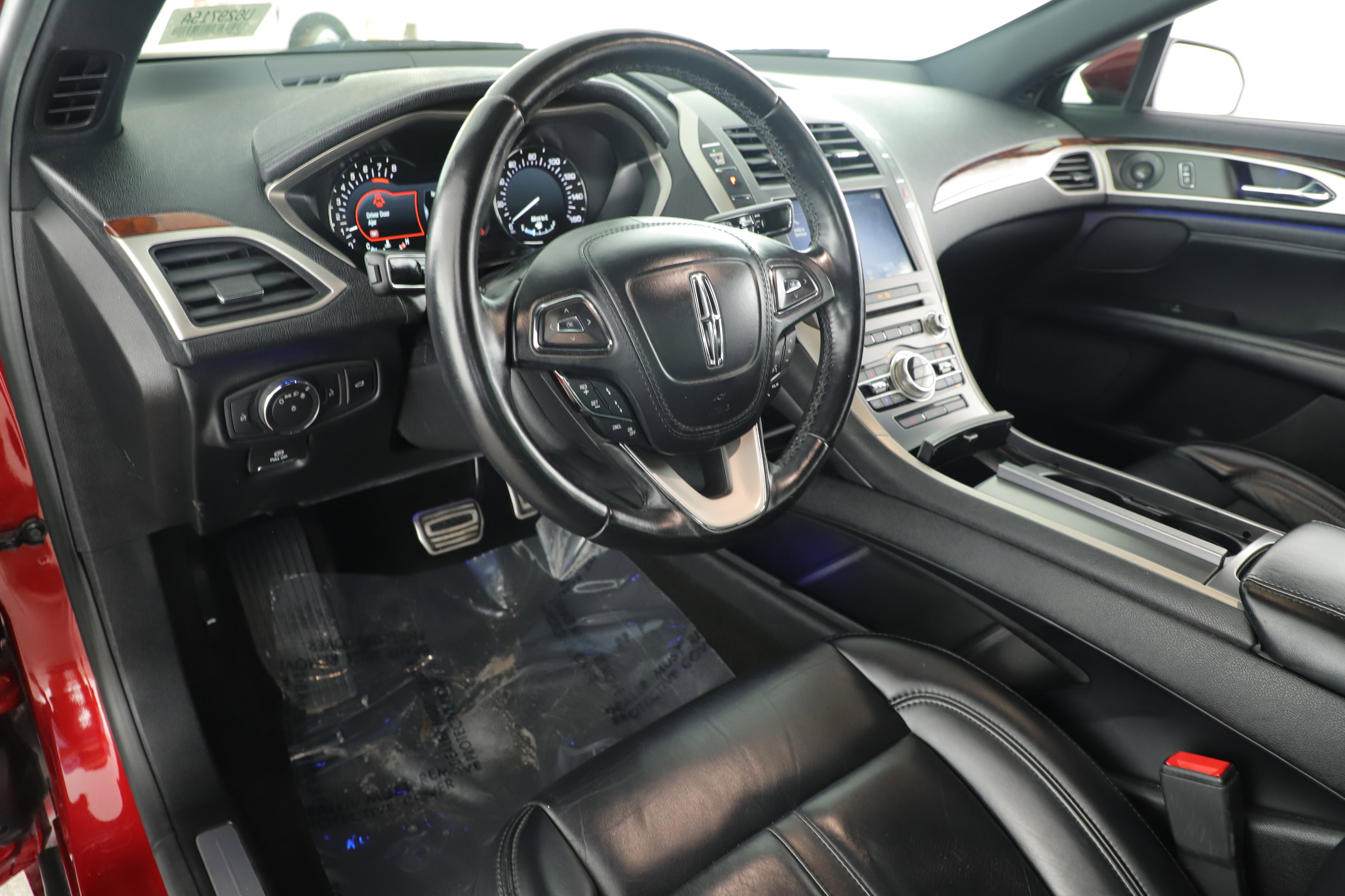 Used 2019 Lincoln MKZ Reserve w/ Reserve Plus Package FWD image 10