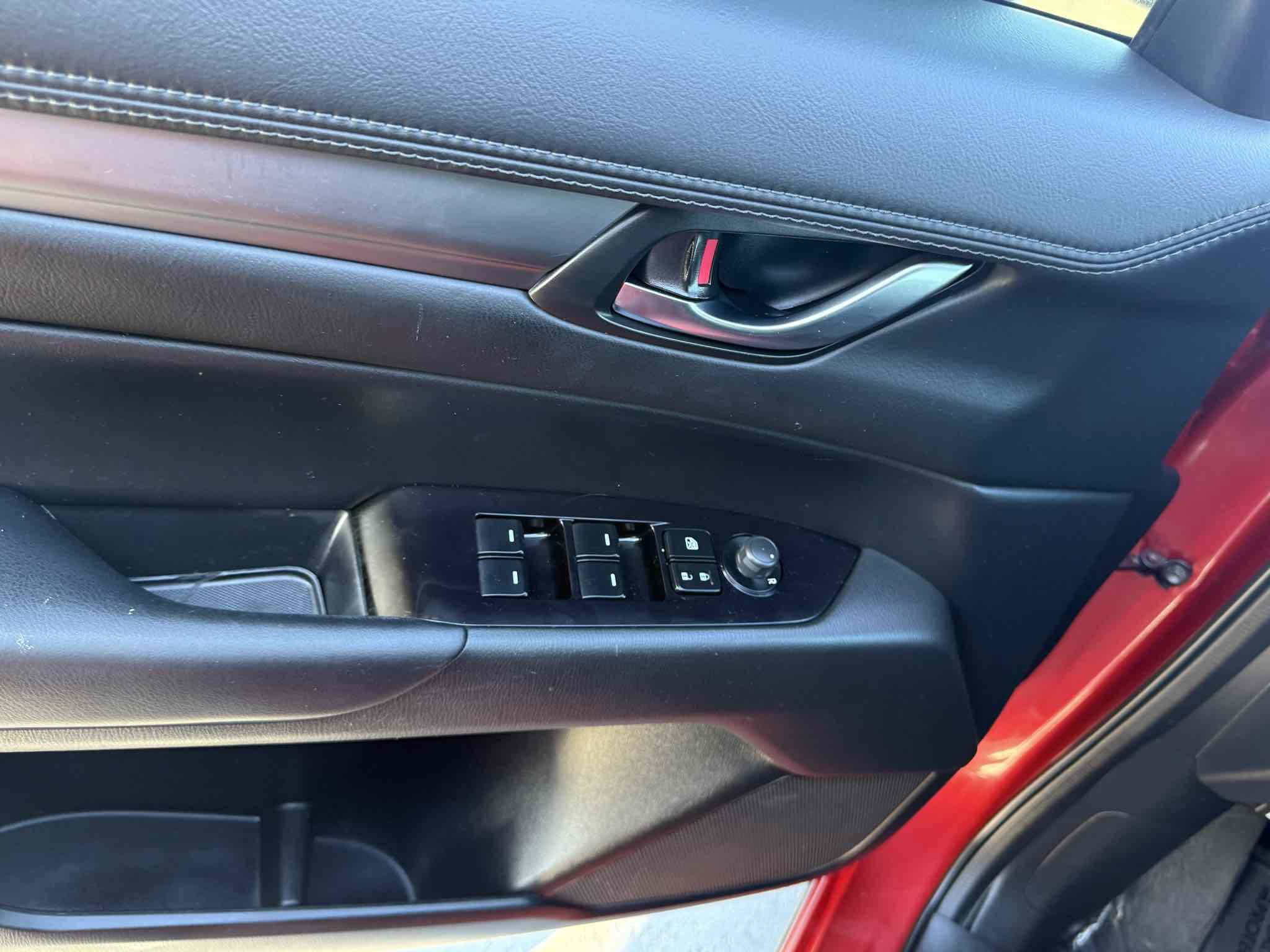 Used 2019 MAZDA CX-5 Touring FWD image 66