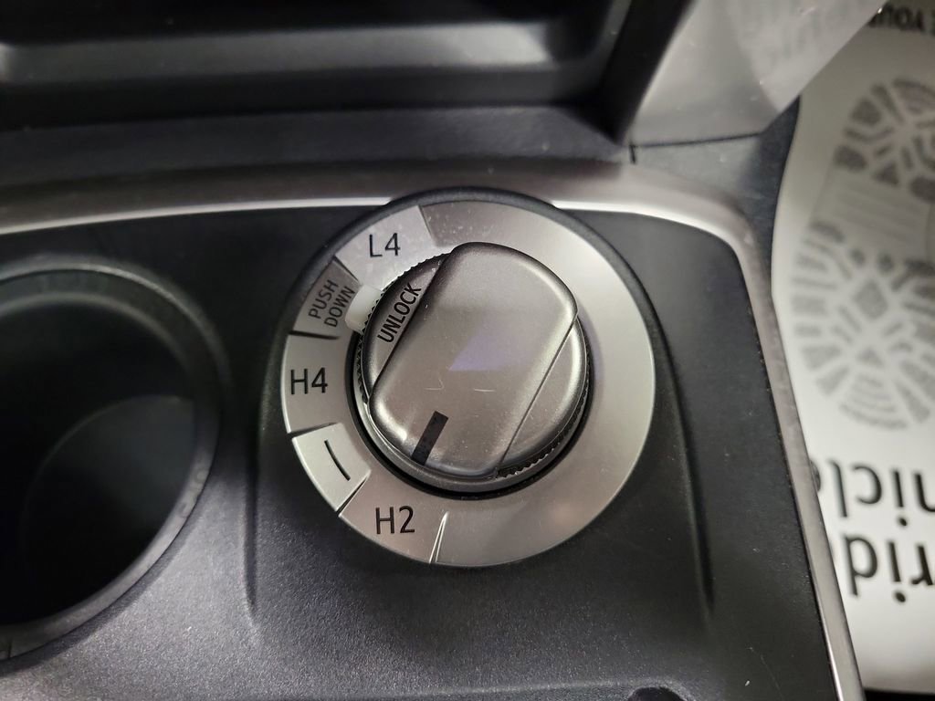 Used 2021 Toyota 4Runner SR5 Premium image 18