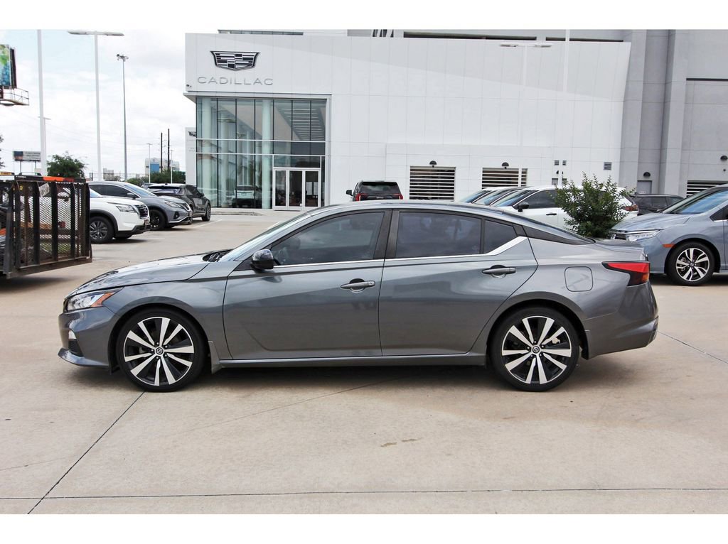 Used 2020 Nissan Altima 2.5 SR FWD image 4