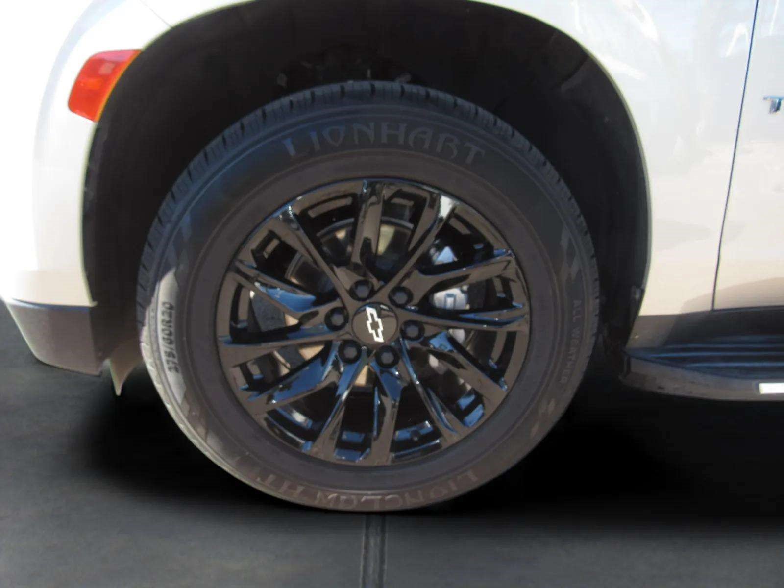 Used 2021 Chevrolet Tahoe LT RWD image 4
