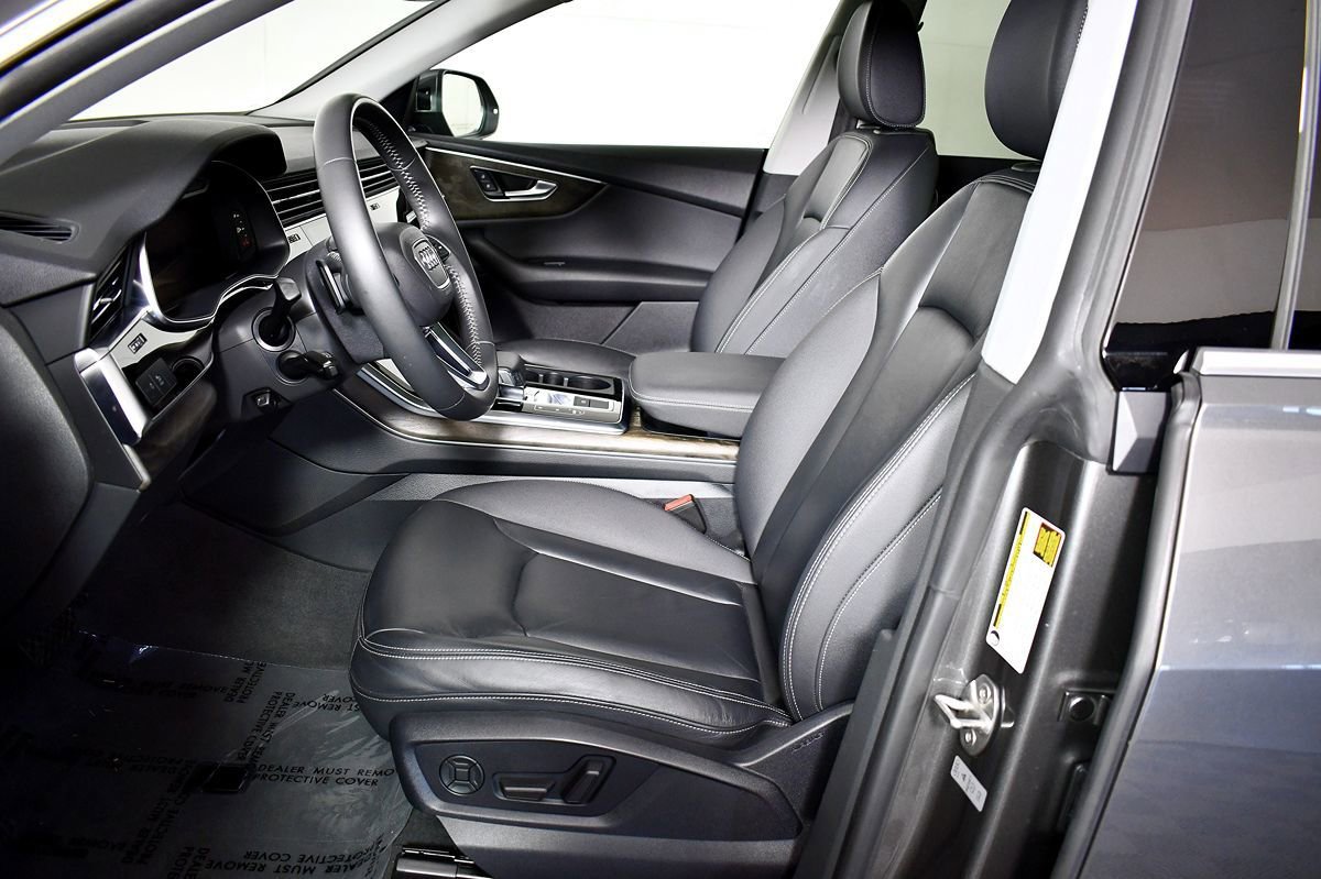 Used 2019 Audi Q8 Premium w/ Convenience Package image 19