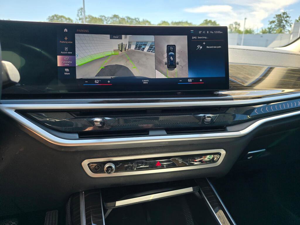 Used 2023 BMW X7 xDrive40i image 30