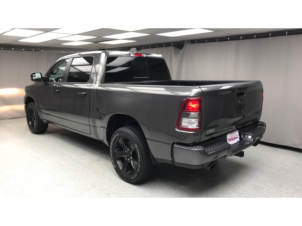 Used 2023 RAM 1500 Big Horn AWD/4WD image 2