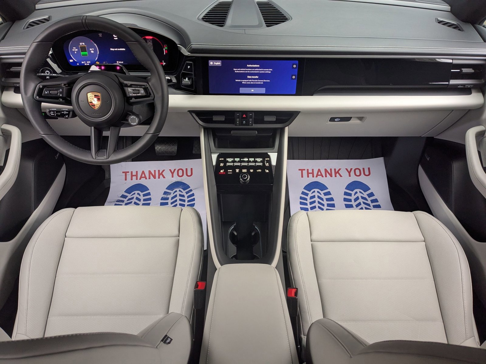 New 2026 Porsche Macan 4 Electric image 22