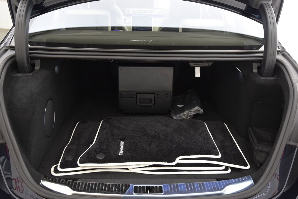 Used 2025 Mercedes-Benz S 63 AMG S image 29
