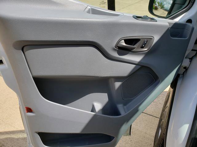 Used 2016 Ford Transit 350 XL image 11