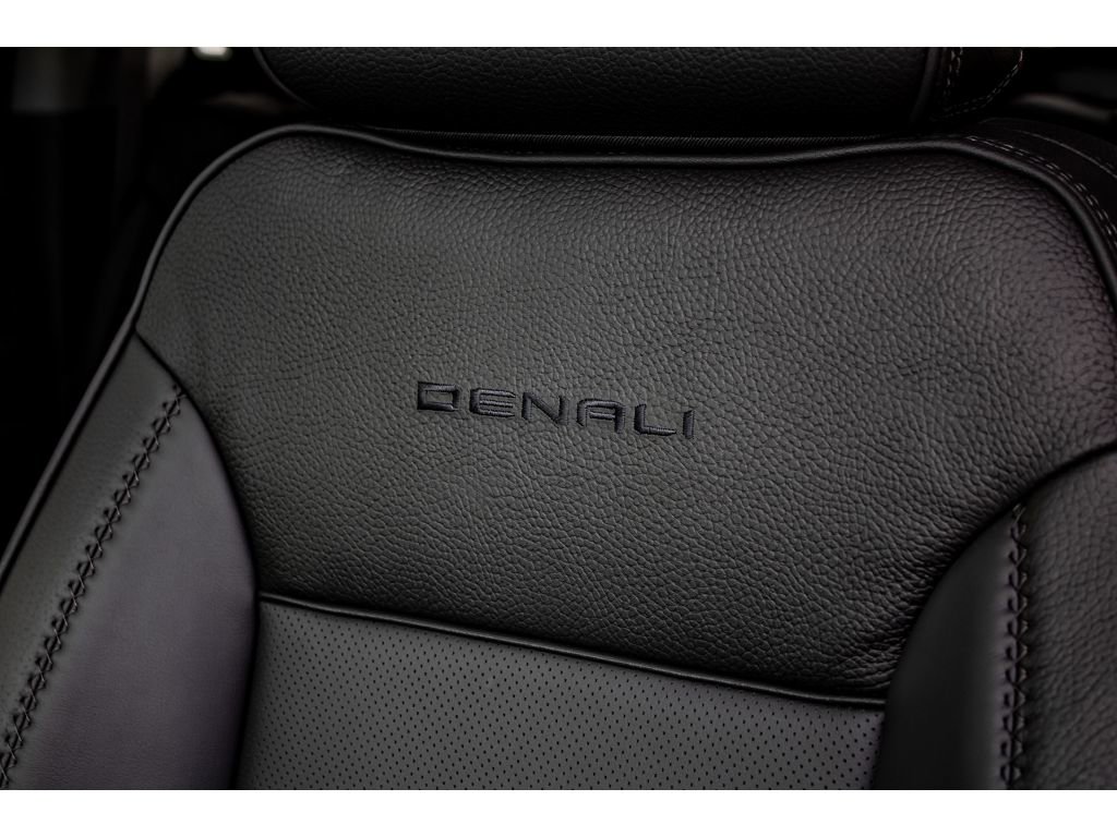 New 2026 GMC Sierra 2500 Denali w/ Denali Reserve Package image 26