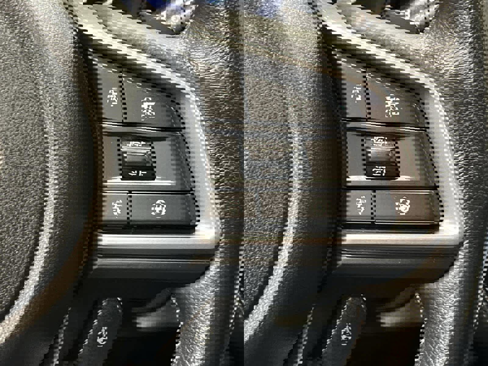 Certified 2023 Subaru Outback Limited image 30